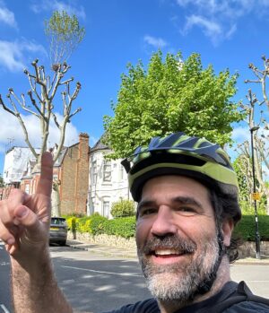 Rob Delaney Instagram - So this is fun! Follow my finger to see a section of this London plane tree that was not “pollarded” this year. If you zoom in you can see it’s because there’s a big nest there the crew spared. I remember being so upset when the London planes on our street were pollarded (MEGA-pruned) the first year we lived here. Little did I know how fast and thoroughly the new leaves would roar in soon after. Anyway I know most of my followers are arborists and bird watchers and that this photo would make their day. 🌳🪺