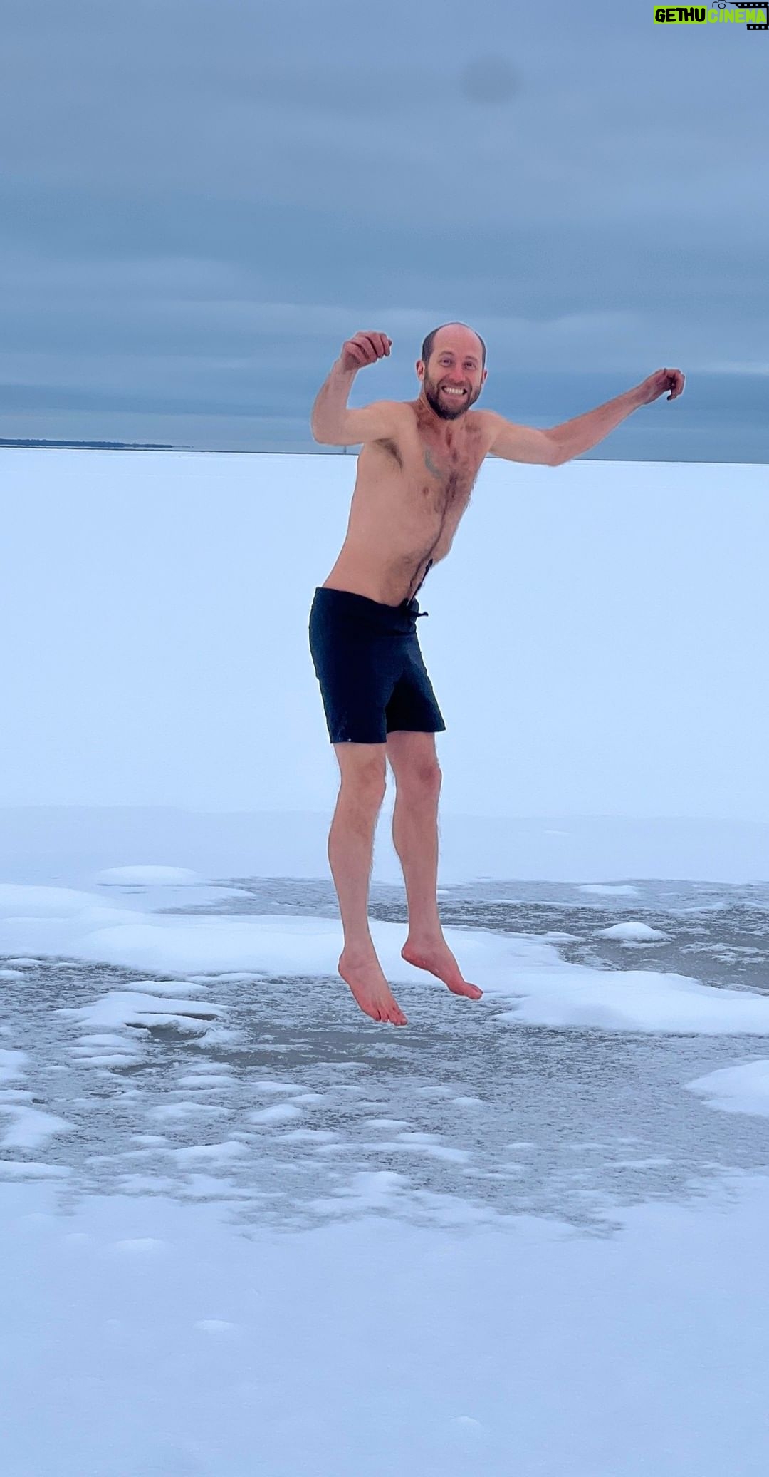 Rob Greenfield - 2.7K Likes - I’ve been swimming in the cold waters of Lake Superior and the creeks and rivers of the region for the last four months. The ice has finally come onto Chequamegon Bay and is now too thick for me to easily break through. But I still managed to refresh myself with the pure waters of my homeland!
This is one of my last swims in these frozen waters before returning to the mountains of North Carolina where I will continue to swim in the cold waters for the weeks ahead.