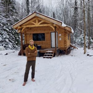 Rob Greenfield Instagram - This is goodbye to my homeland of Lake Superior for now.

Since late summer this land has been a source of great peace and contentment within. This cabin in the woods has been some of the deepest solitude and revitalization that I've experienced in my life. It was my first time living in a cabin heated solely with a wood stove. This has been such a great joy. 
I have written over 200 hours, bringing my life into a higher state of integrity and truth, and working on my Food Freedom book which will release this spring. 
I leave here with some yearning to stay, knowing that peace within will be more challenging to find in my months ahead. At the same time, I am excited to continue sharing my message of living simply and sustainably in harmony.

I am on the road to New York City to be a guest on the @tamronhallshow (airing January 22nd) and from there will return to my current home of the Appalachian Mountains near Asheville, North Carolina. I will be there through February before traveling to Los Angeles for my next activism campaign, which I will share soon.
One step at a time I am working to liberate myself from materialism, attachments and ego to be of best service to Earth, humanity and our plant and animal relatives. 
I have made substantial progress in this chapter on the shores of Lake Superior and the journey continues.

This was my first time staying deep into the winter of Wisconsin since I left in 2010. 
I am happy to share that I maintained my connection with Earth through the challenges and even deepened my connection with myself. Whoever we are and wherever we are the Earth is here to embrace us. When we have true love for Earth, deep love for our fellow humans, universal love for the plants and animals we share this home with and self-accepting love for ourselves we can find completeness within. Then happiness comes naturally.

I am here with you Dear Friends. I love you all very much.
Love,
Robin