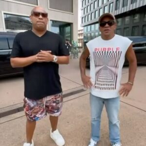 Robeisy Ramirez Instagram - Gracias a mis queridísimos amigos de @gentedezona, @alexandergdz, @randy_malcom y a @guillegdz por el apoyo que le brindan a mi carrera………….Todavía estás a tiempo de conseguir boletos para mi pelea del sábado 29 de junio en el enlace de mi bio. Los espero cubanos 🇨🇺🙌🏻🙏🏼#eltrenramirez🚂👑🇨🇺