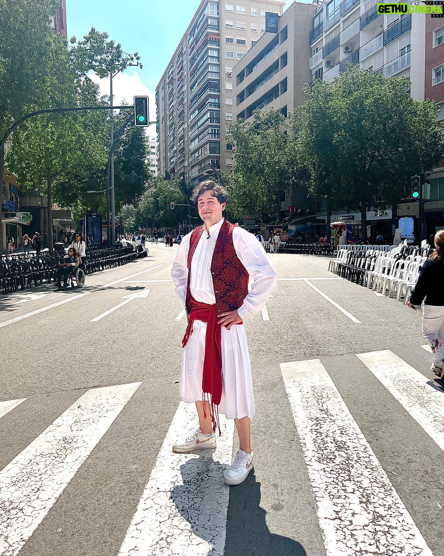 Robert Brosowski - 37.8K Likes - Die Verwandlung zum spanischen Rob!š