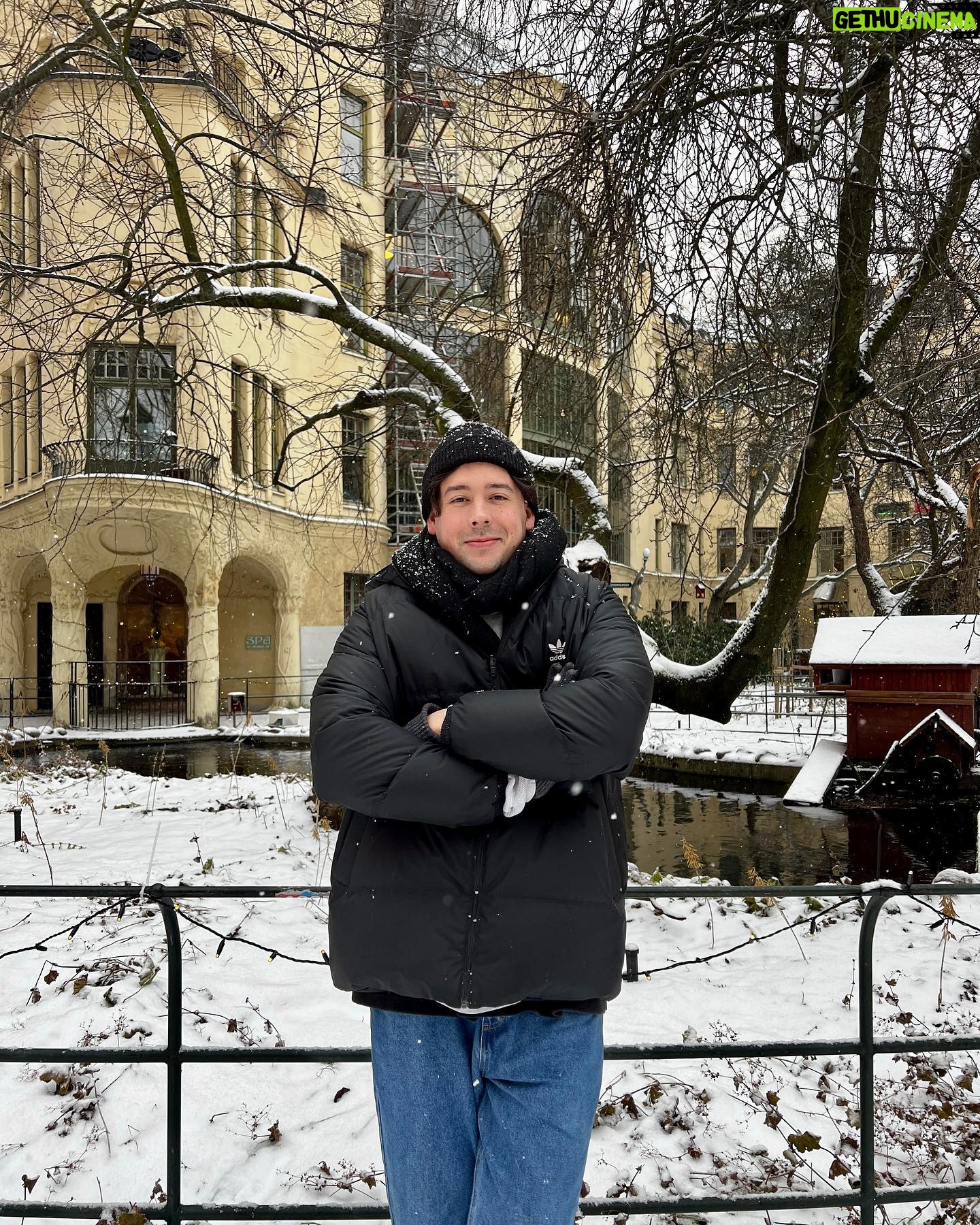 Robert Brosowski - 41K Likes - Det var ett nƶje Sverige! - Es war mir eine Freude Schweden! Eine weitere kulinarische Reise ist zu Ende gegangen! Der Norden gefƤllt mir sehr! Auf Winterfe⦠ehh ich meine Stockholm!šŖ