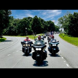 Robert Patrick Instagram - We will remember our fallen service members with pride this weekend. I hope you have a memorable Memorial Day🇺🇸

#RollingToRemember #RideForAmerica 

#rtr2024 #rollingthunder #honorthefallen #memorialday2024 #documentary #harleydavidson #bfmc