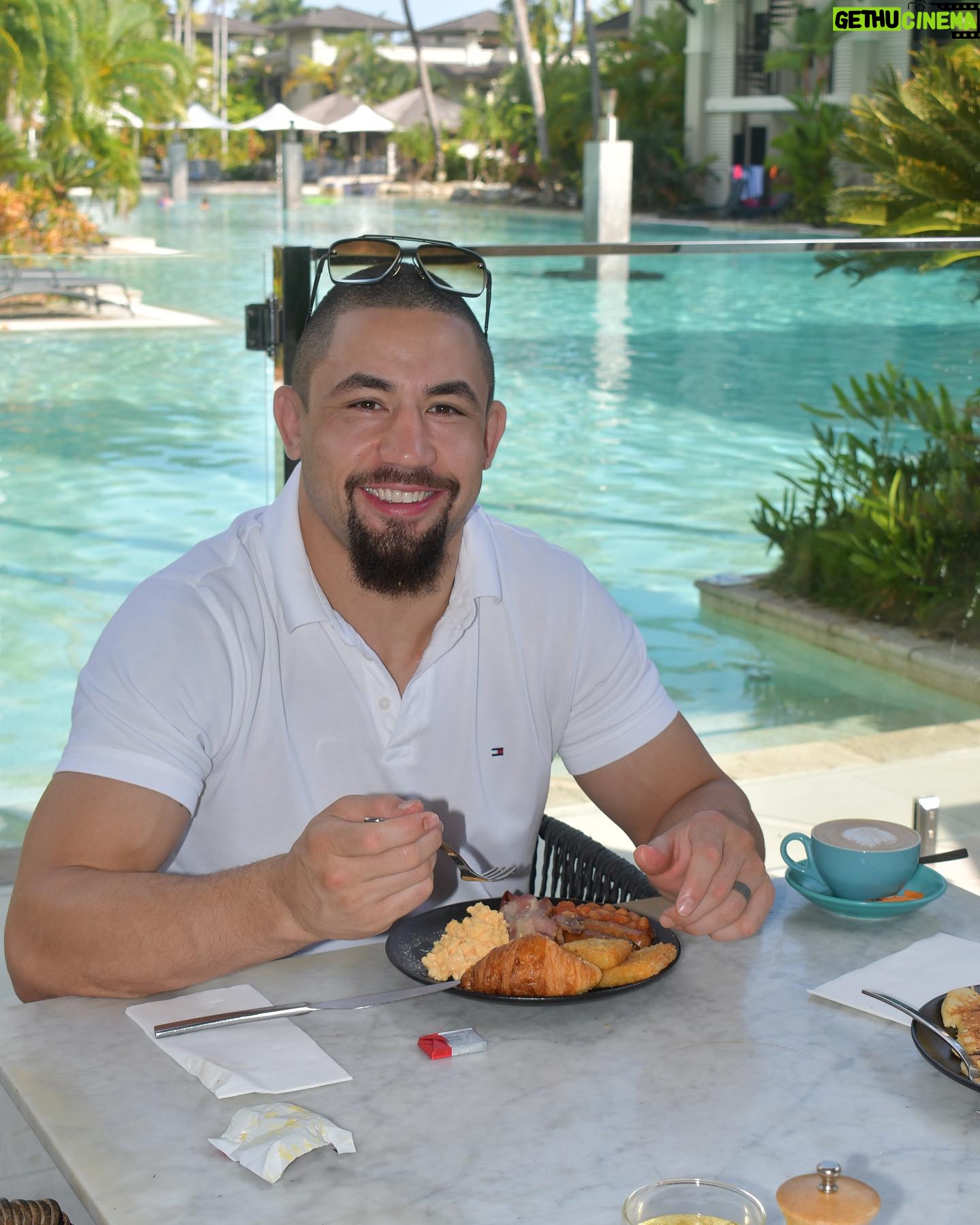 Robert Whittaker - 13.9K Likes - Was able to switch gears the last week and spend some time with the family before coming home and preparing for war 👊🏽Big thanks to the @pullmanportdouglas for having us. We had an amazing time and can’t wait to do it again. #pullmanportdouglas