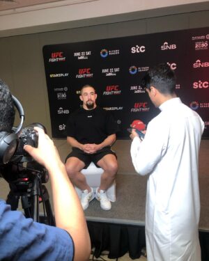 Robert Whittaker Instagram - #ufc 
#ufcanz 
#saudiarabia