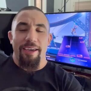 Robert Whittaker Instagram - W’s with the squad ☝️🤣 @fnfestival #EpicPartner #FortniteFestival