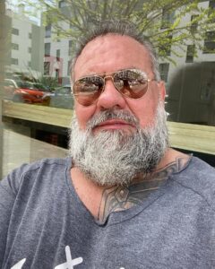 Actor Roberto García Ruiz HD Instagram Photos and Wallpapers May 2024