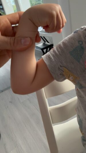 Roberto Leal Instagram - El método infalible para comer brócoli (o no) 😅