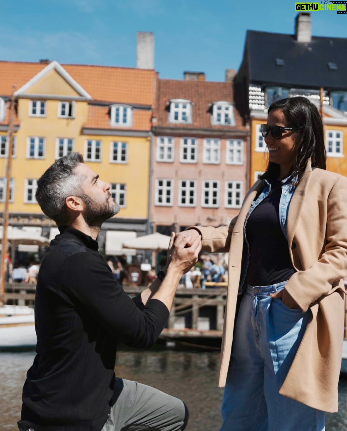 Roberto Leal - 11.3K Likes - El tiempo juntos. Ese tiempo ❤️
@sararubio__ #copenhagen #viajandoenfamilia