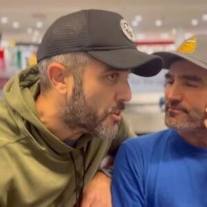 Roberto Leal Instagram - Solo era cuestión de tiempo ❤️.

Benditas casualidades. A por todas, @nebulossa_oficial. ¡A jugar! 

#eurovision2024 #zorra #estoyenunbuenmomento