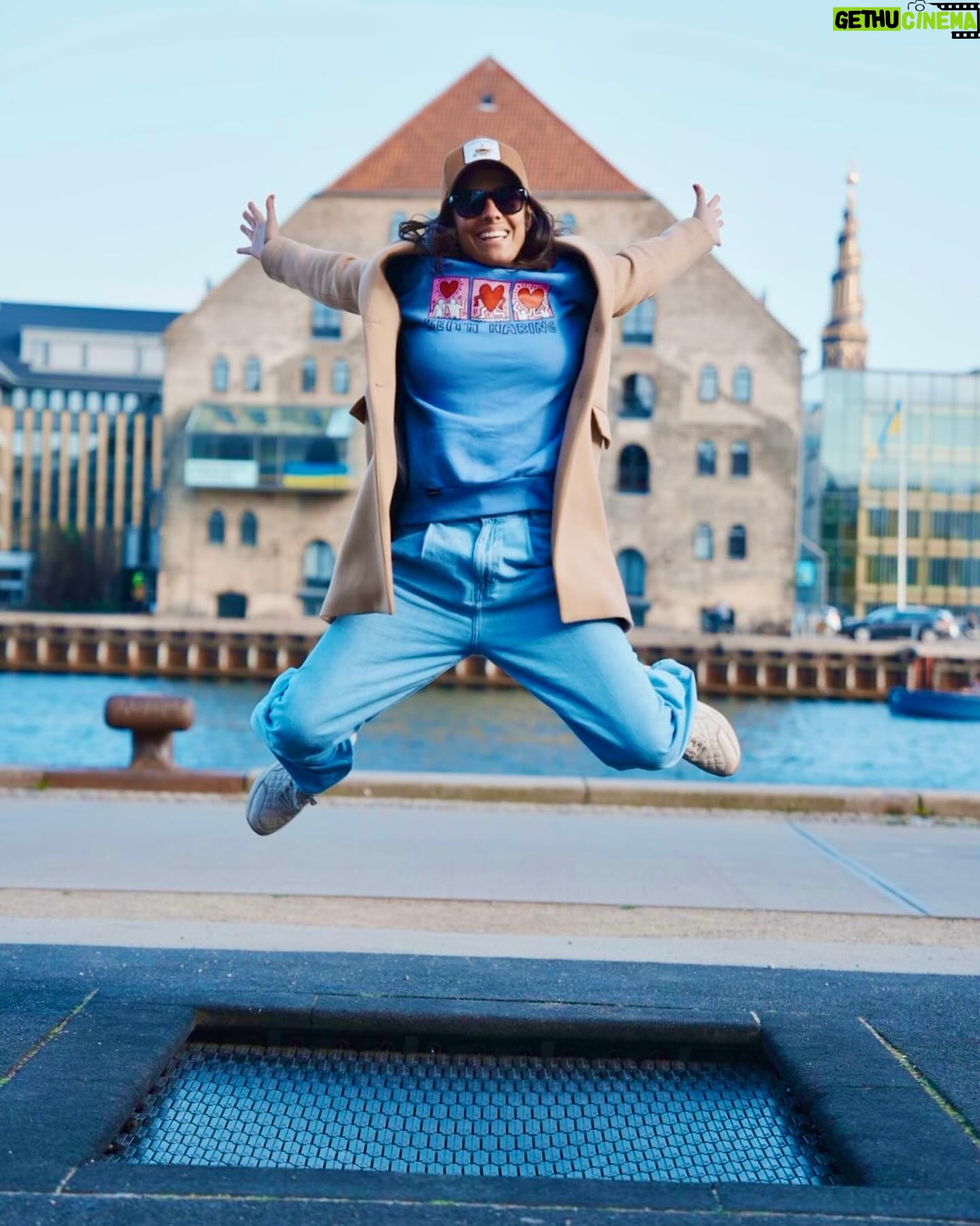 Roberto Leal - 6.2K Likes - Salta. Saltan. Hoppe. #copenhagen🇩🇰