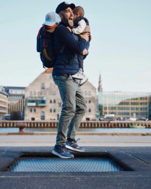 Roberto Leal Instagram - Salta. Saltan. Hoppe. #copenhagen🇩🇰