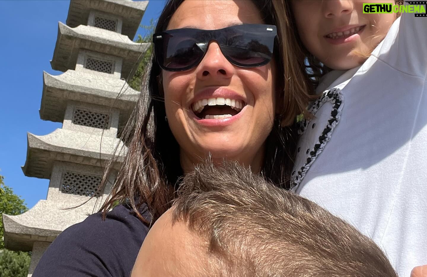 Roberto Leal - 5.7K Likes - Y grita que la vida es bonita. Benditas sean todas las madres que estuvieron, que están y que siempre estarán ❤️ Porque son principio y final. Gracias por tanto. Feliz día de la madre.
@sararubio__ 🥰
@mercedesguillen_🤱🏻