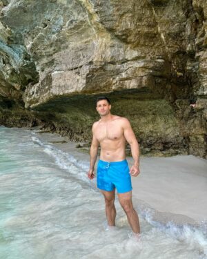 Roberto Portales Instagram - Wish we could have stayed longer #throwback #mayabay #TheBeach #beach #travel #thailand #phiphiisland