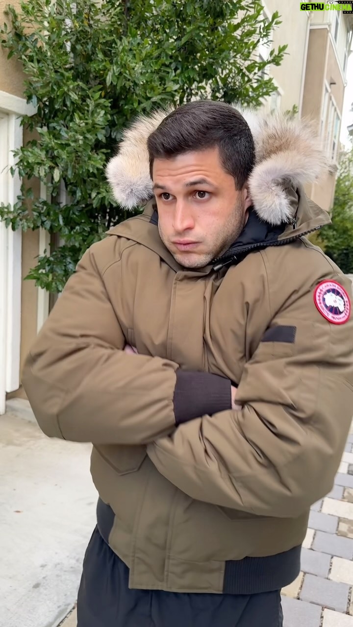 Roberto Portales - 5.8K Likes - When it drops below 60°F in Los Angeles 🥶 #losangeles #winter #jacket #coldweather #warmblood