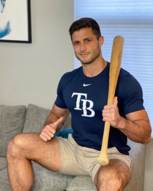 Roberto Portales Instagram - Baseball season is in full swing #GoRays #tampabayrays #baseball #mlb #hometownteam