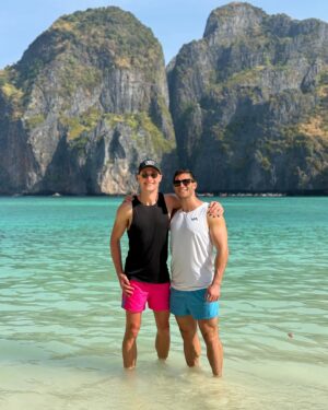 Roberto Portales Instagram - 9 Years ❤️

 #anniversary #husbands #thailand #mayabay #travel #phiphiisland #beach