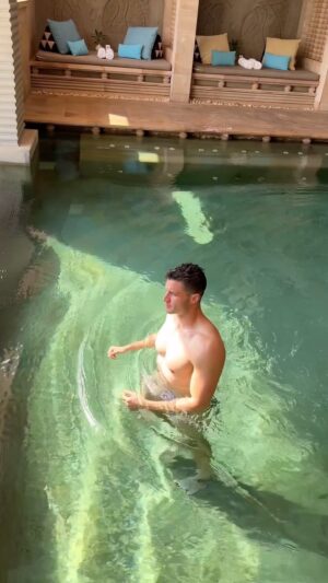 Roberto Portales Instagram - Room side pool coming in clutch with this Cambodian heat #SiemReap #pool #speedo #cooldown #travel
