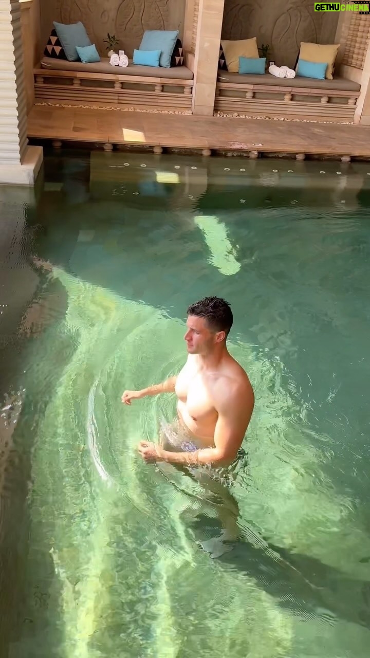 Roberto Portales - 29.9K Likes - Room side pool coming in clutch with this Cambodian heat #SiemReap #pool #speedo #cooldown #travel