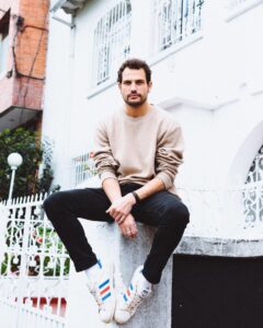 Actor Roberto Urbina HD Instagram Photos and Wallpapers May 2022
