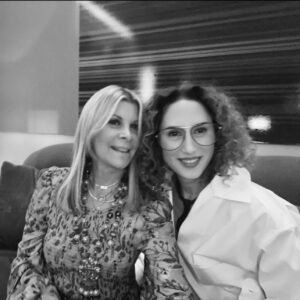 Robi Ludwig Instagram - About last night with the one & only @carla.rockmore  When you can talk about anything and everything. This is what 100% fun looks like.

#aboutlastnight #galpals #fun #nyc  #nyclife #nyclifestyle