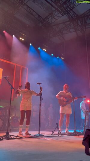 Robin Pecknold Instagram - Covering @thestrokes / @minorbutmajor w/ @uwade.music at @foresthillsstadium in NYC in matching custom tennis outfits because that’s just how life is sometimes.  Thank you Forest Hills and THANK YOU NEW YORK!  Best way to end the best tour I’ve ever been on that didn’t involve Joanna Newsom.  Excited for Europe next week! 🎥 @omgmichelle