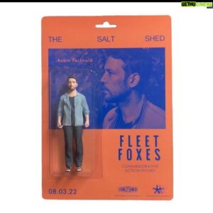 Robin Pecknold Instagram - 🤣 Couldn’t ask for a better good omen for leg 2 which kicks off tomorrow.  Gridworthy no question.  Curious where this action figure ends up 🤔 Thank you @saltshedchicago & @marqueemaraudersclub !  I’m honored