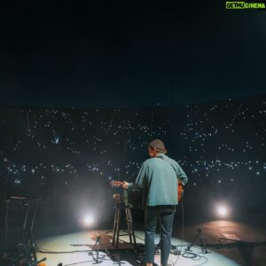 Robin Pecknold Instagram - So excited to bring this show to the UK and Europe this week!  Gonna be excellent. 📸 @omgmichelle