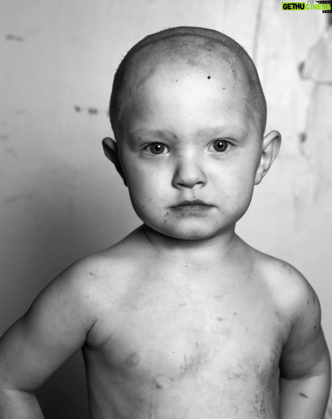 Robin de Puy - 1.4K Likes - Do you remember this kid? Read the story (swipe!) and you will figure out how he is doing. You'll be happy, trust me. ❤️