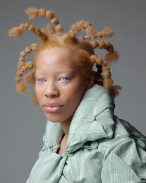 Robin de Puy Instagram - ❤️🤍🧡🖤🤎

Photo: @robin_de_puy 
Models: @latifamwazi / @aplmodelmanagement 
Styling: @suzekuit 
Make-up: @punching.pictures 
Hair: @jody_cuberli 
Assistant: @manondijkman

#albinism #albinismmodel