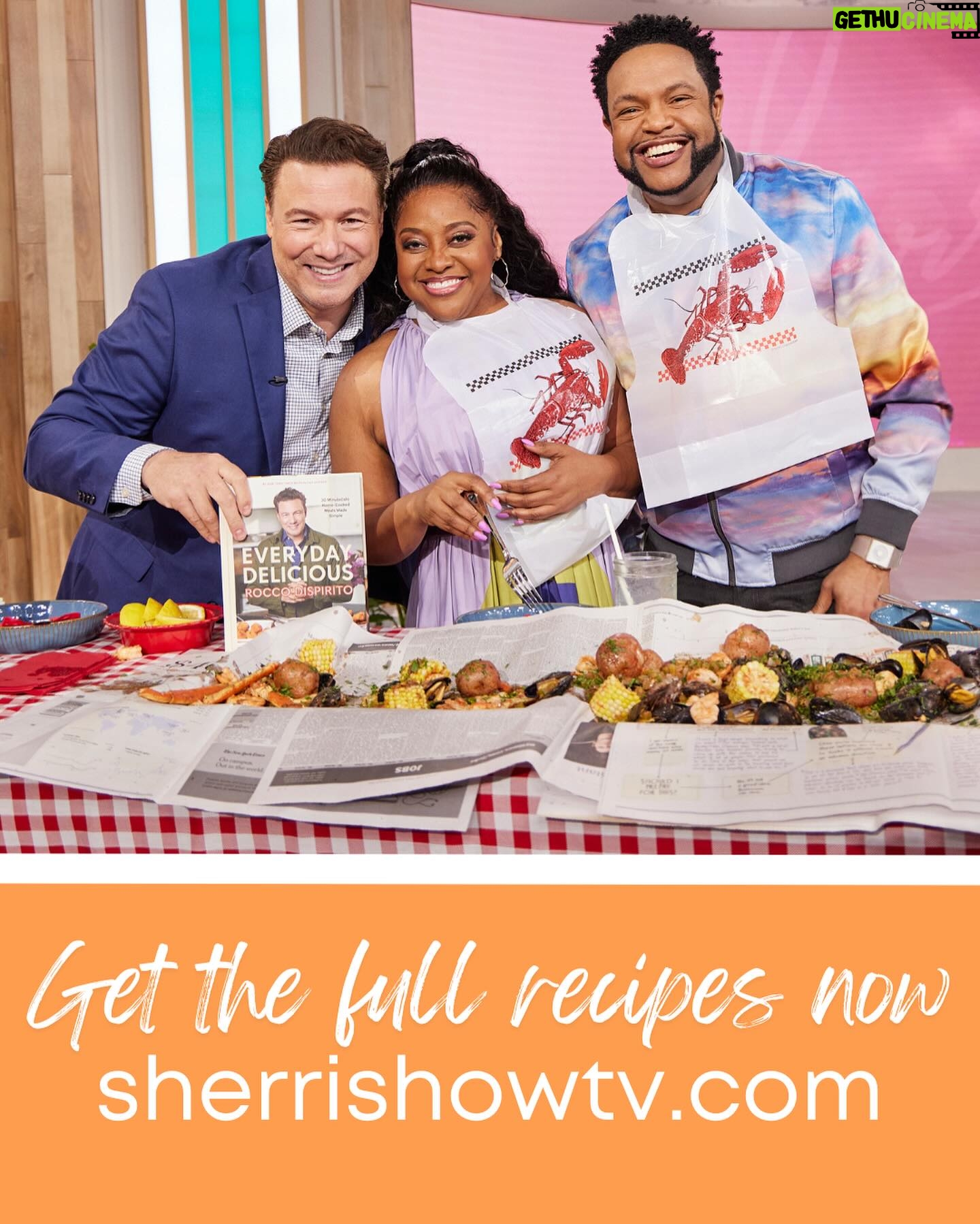 Rocco DiSpirito - 1.5K Likes - BOIL IT UP! ➡️ Rocco DiSpirito puts his #everydaydelicious spin on a seafood boil! 🦀 Get the FULL RECIPES now at SherriShowTV.com!
#sherrishepherd #sherrishowtv #sherri #besttimeindaytime #cooking #foodie #foodstagram #seafoodboil