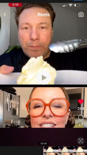 Rocco DiSpirito Instagram - Here’s how easy it is to get dinner on the table with my new book Everyday Delicious! Order today and get entered to win a signed copy and a virtual cooking demo with me and @themonticarlo . Just send me a screenshot of your receipt! Link in bio!