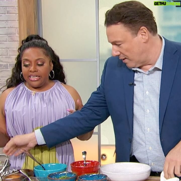 Rocco DiSpirito - 1.5K Likes - BOIL IT UP! ➡️ Rocco DiSpirito puts his #everydaydelicious spin on a seafood boil! 🦀 Get the FULL RECIPES now at SherriShowTV.com!
#sherrishepherd #sherrishowtv #sherri #besttimeindaytime #cooking #foodie #foodstagram #seafoodboil
