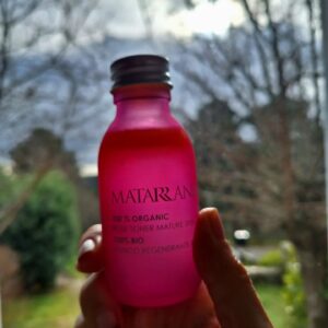 Rocío Muñoz-Cobo Instagram - ‼️ SORTEO ‼️

Os acordáis de los productazos que os conté de @matarrania_cosmetica_bio ?
100% naturales y eco, hechos con productos de proximidad, de elaboración propia y con una producción artesana, femenina y rural?

Pues traemos SORTEO!!

- Tónico regenerante piel madura.
- Tónico limpiador y desmaquillante.
- Serum regenerante y reafirmante piel madura.
- Contorno de ojos.
- Crema de cuello y escote.

Todo 100% orgánico, bio, vegano y sin agua.
Una delicia que se funde en tu piel y tu ❤️.

Para participar tienes que:
 
🌿 Seguirnos a @matarrania_cosmetica_bio y a mí.

🌿 Dar like a esta foto.

🌿 Nombrar una persona por comentario. Pues nombrar tantos como quieras.

🌿 Y dejar una palabra bonita (esto es opcional).😊

El viernes 8 (modificado) anunciaremos el ganador/a.

Mucha suerte y gracias!!

CERRAMOS SORTEO.
GANADORA @susijavier1920.
Dejo comprobación de la app en stories.

Gracias por participar.
💫❤️

#sorteo #cuidadofacial #cremaeco #cremabio #cremacara #over40 #over50 #over60 #cremafacial
#cuidadodelapiel #pielmadura #pielseca #pielsensible #sorteoespaña