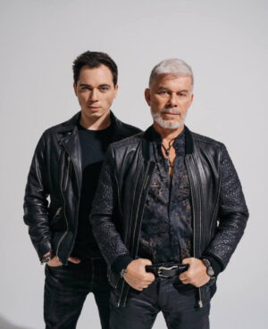 Rodion Gazmanov Instagram - Какой лук лучше? Официальный или рокерский, неформальный, мм?))
