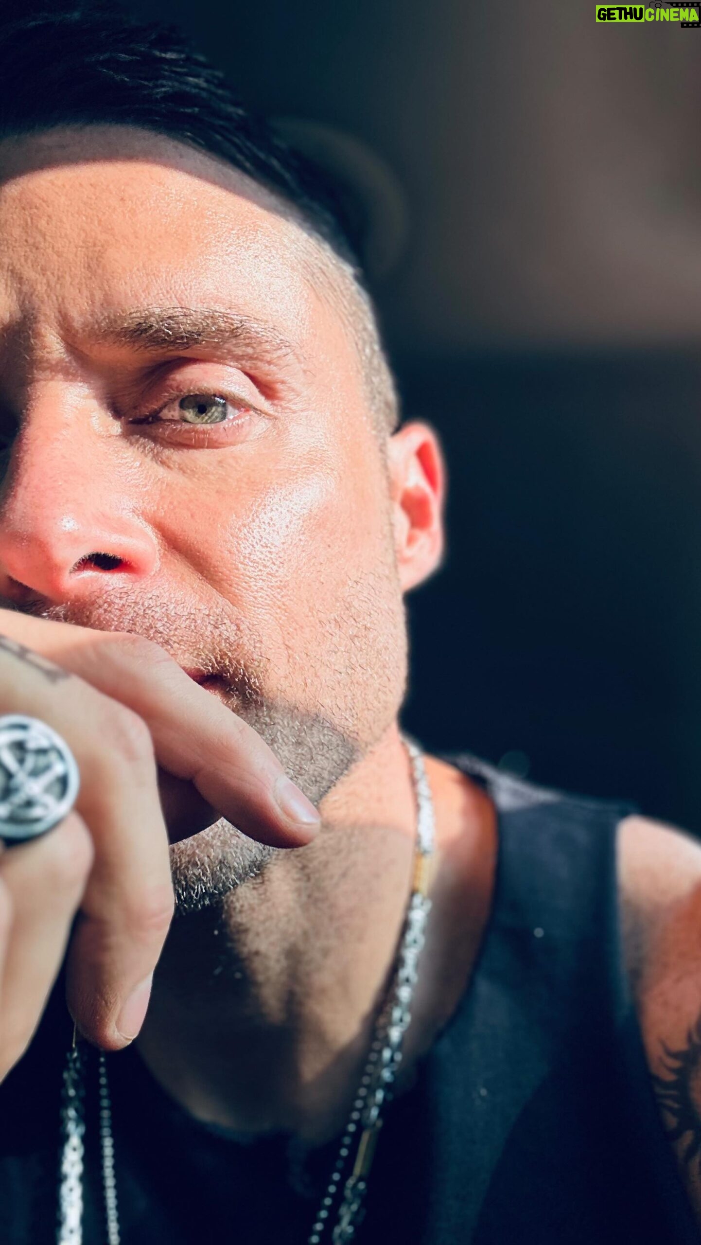 Rodolfo Salas - 16.8K Likes - El fausto… Ya lo conocerán 😉😎🔥
1.- Bueno
2.- Malo
Que dicen?