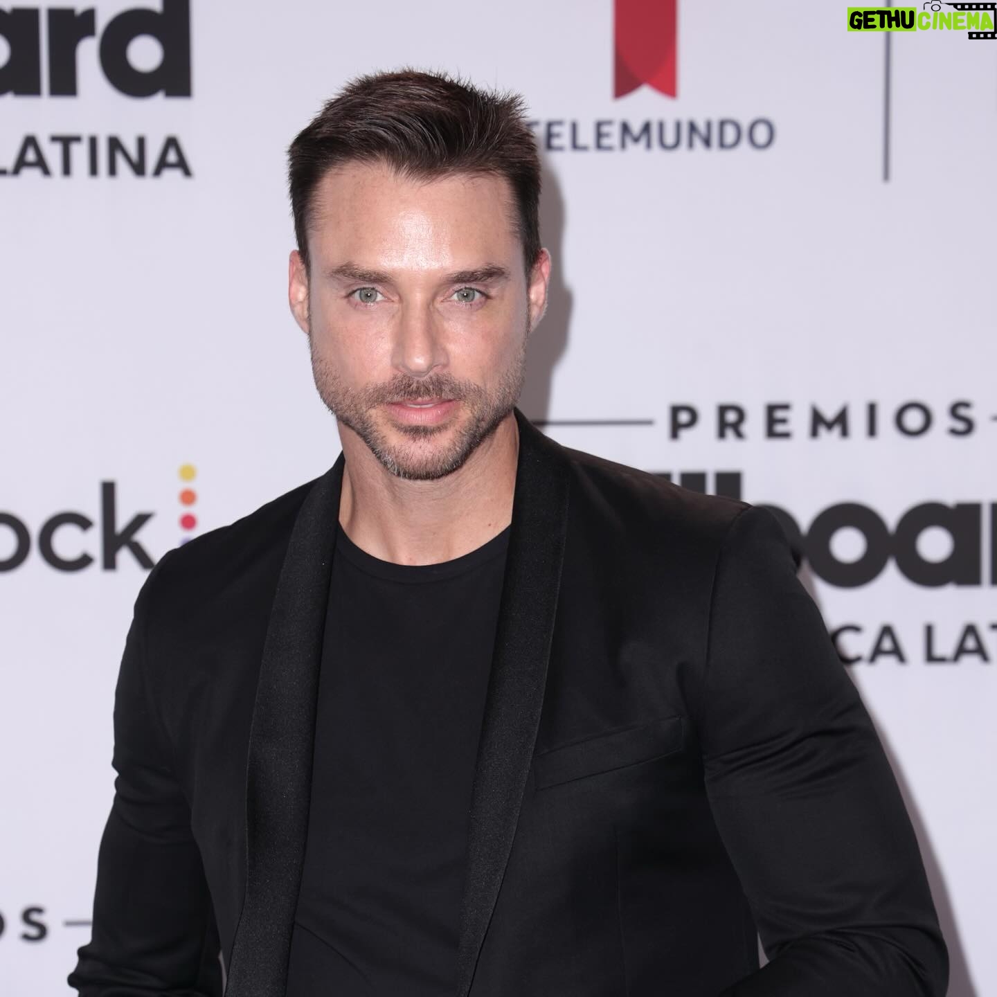 Rodolfo Salas - 9.4K Likes - The Blue Carpet 😎
.
.
.
@telemundo
@palomeragroup
@agencymargot
@dianacml