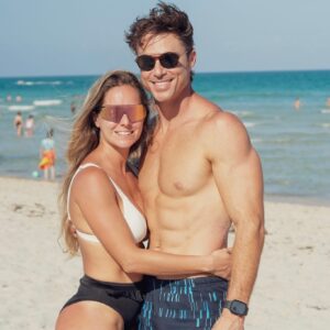 Rodolfo Salas Instagram - Feliz cumpleaños @alaialdecoa 
Que Dios te siga dando salud para poder disfrutarte siempre. Te amo ❤️