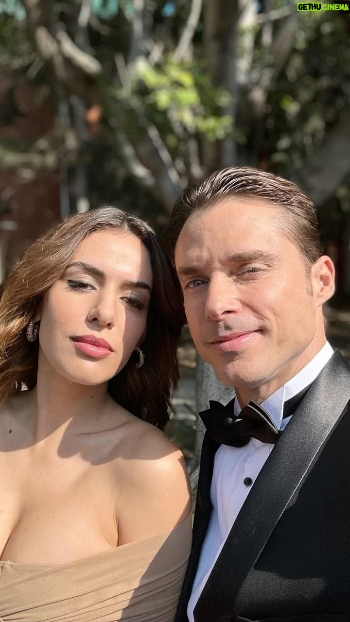 Rodolfo Salas - 15.1K Likes - Un poquito de P A C T O D E S I L E N C I O
.
.
.
@netflix @netflixlat @netflixmx
@stopello @marthagodoy2000
@marabiertoproductions
@palomeragroup
@agencymargot