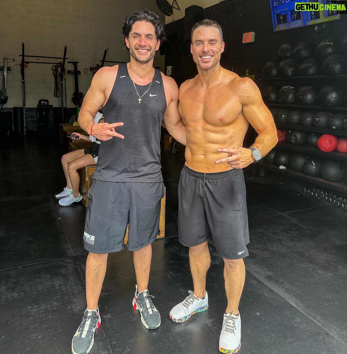 Rodolfo Salas - 19.9K Likes - Preparándome para mi próximo proyecto 🎥🎞️ con el Pro trainer @rodolfosalas03 que tiene por ahí un perfil falso jaja @coremotif 💪🏻💪🏻 No Pain No Gain