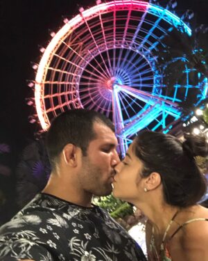 Rodolfo Vieira Instagram - Hoje é seu aniversário, e eu só quero agradecer a Deus por ter colocado você na minha vida, obrigado por ser tão maravilhosa pra mim e pro nosso filhote, na verdade para todos que estão a sua volta e que tem a sorte de te conhecer e ter sua amizade! Você é muito especial e faz eu me sentir especial também..Eu te amo, Ju!  @maarquesjuliana #JujuFaz29