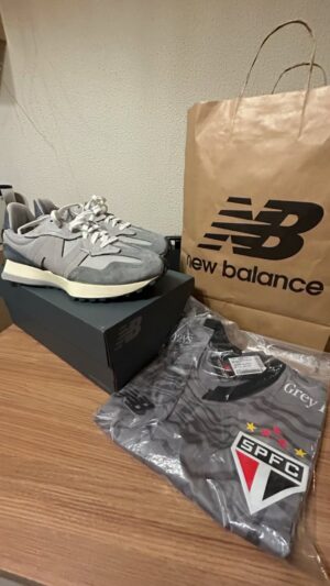 Rodrigo Dorado Instagram - #greydays demais @newbalance obrigado e vamo @saopaulofc