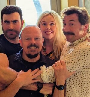 Roisin Conaty Instagram - Some pics from lovely gigs I did -wonderful @alwaysbecomedy this week- Mike Wozniac pose for photo on the tube made us look like that old urban legend about someone dead being propped up to look alive on the northern line. 

Also the brilliant @oldropecomedy last week @comedystorelondon with another incredible bill of heroes