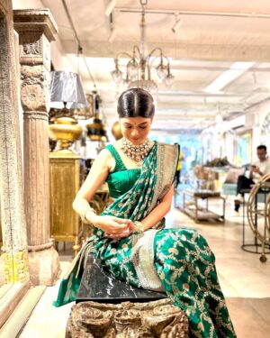 Roja Paromita Dey Instagram - I first met Roja in 2008. It was a year into my  job at The Telegraph and it was also a new beginning for the pretty girl from north Calcutta. So, we more or less began our careers together. Over the years, I have done several stories with Roja and seen her evolve as not only as performer on the ramp but also as an individual, mature beyond her years. From modelling to acting to entrepreneurship, Roja juggles a lot. 
This festive season, she has two projects lined up. The story is out in today’s t2. 
On the sidelines, here are some special Roja clicks! 

@abhijith_chanda 
@indemoderne 
💙💙💙💙💙💙💙
#myclicks