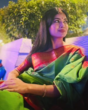 Roja Paromita Dey Instagram - 🌺
