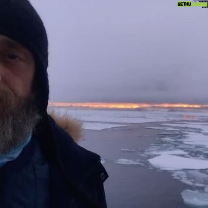 Roland Møller - 851 Likes - The polar bear watch
Wally was not having it 🐧
The ice in the horizon is on fire 🔥
And 9 other treats Around the north water @northwatertv