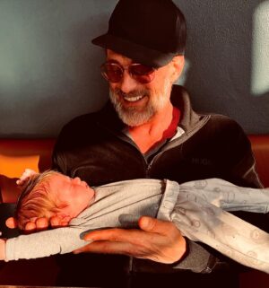 Roland Møller Instagram - Welcome Alba
#unclegotyou