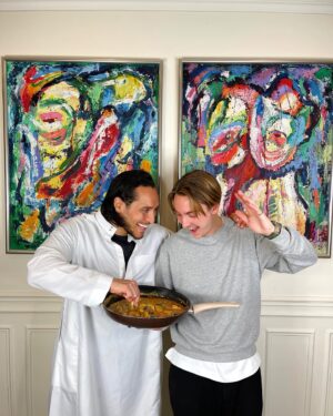Romain Benn Instagram - 🍴 La cuisine, c'est avant tout une histoire de partage ! 🤝 
Vous voulez des recettes abordables en terme de budget et facile à préparer ?