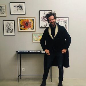 Romain Duris Instagram - FÉROCE signature @galeriecinema  demain samedi 15h je serai à la galerie pour vous rencontrer et vous signer un livre FÉROCE 💥💥. le livre FÉROCE est disponible et commandable dans toutes les FNAC 💫. @galeriecinema 26 rue Saint-Claude 75003 Paris #féroce @noeveofficial @agnesdahanstudio quelques tableaux de PULP seront là aussi...💥. vous pourrez aussi trouver une lithographie numérotée et signée éditée par @idemparis ! ⚡️⚡️⚡️. Tomorrow I will be at the galerie to meet you and sign FÉROCE for you 💫 #art #sketchbook #love #drawings #exhibition #dessin #exposition #pulp  on se voit demain
