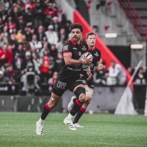 Romain Ntamack Instagram - 𝑴𝒊𝒔𝒕𝒓𝒂𝒍 𝒈𝒂𝒈𝒏𝒂𝒏𝒕 🔴⚫️